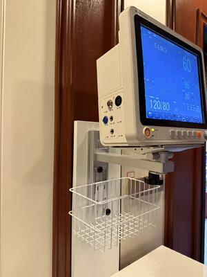 Στον τοίχο υποστηριζόμενο συμβατό με το Rainbow Monitor Επιλογική στήριξη για το Mindray IMEC Monitor