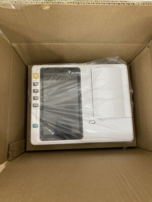 Ψηφιακή συσκευή ΗΚΓ 6 καναλιών με οθόνη αφής 7 ιντσών και εκτυπωτή θερμικής συστοιχίας για νοσοκομεία και κλινικές